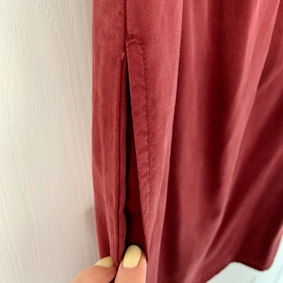 Off The Shoulder Dress - Picture 2 of 3